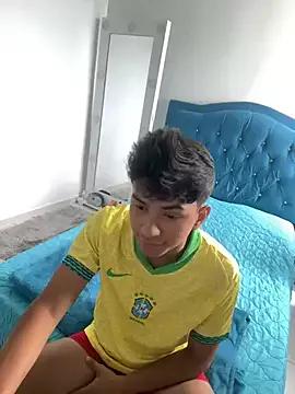 Leonarrrd_01 on StripChat