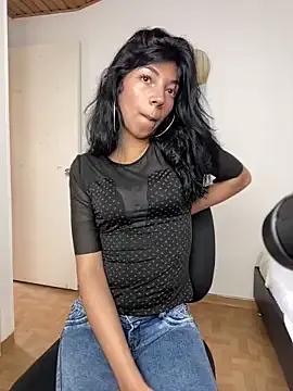 Lesly777_ — Private on StripChat