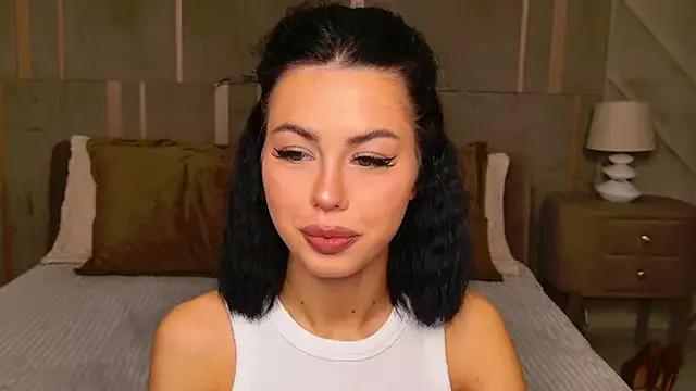 Leya_Foxhall — Private on StripChat