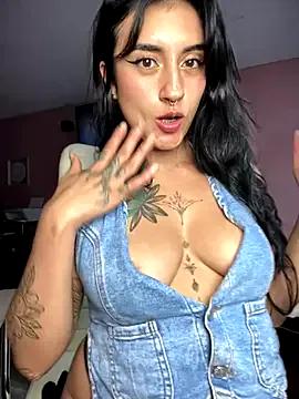 LilithPink_ on StripChat 