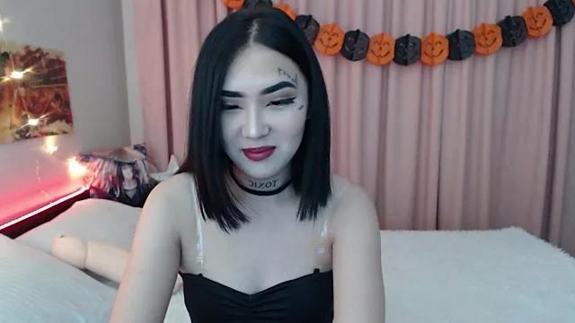 Lilulilee on StripChat 