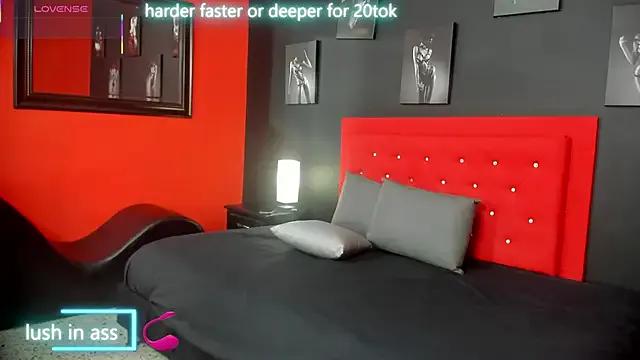 lilyth_adam on StripChat 