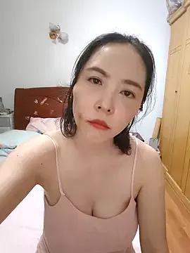 lingling1314 on StripChat 