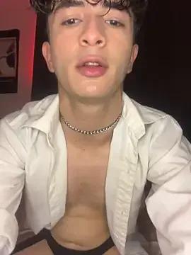 lion_cherry21's avatar