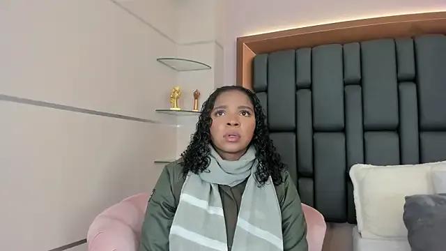 StripChat LisaMendez is Freechat LisaMendez — ride torso