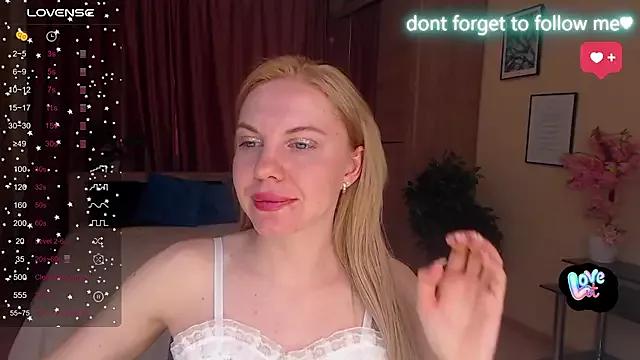 LiSinDoll on StripChat 
