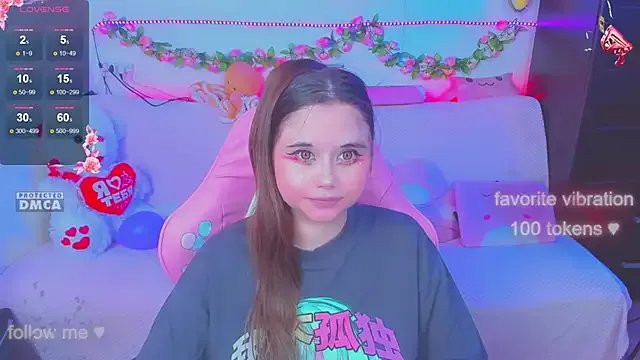 Lolisuccub —  cover cute titties with body gel 