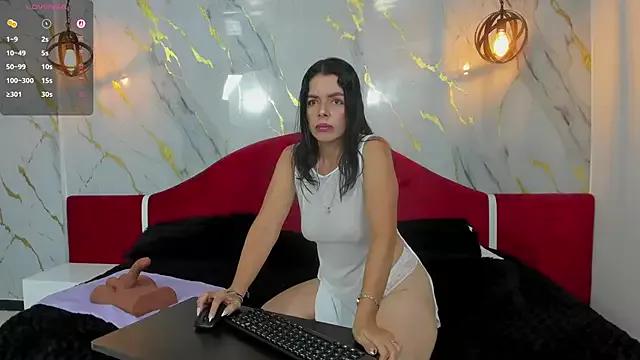 loress_ass_mature on StripChat 