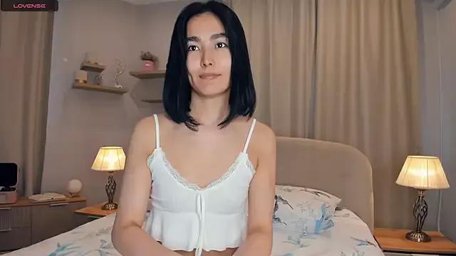 Lova_Rane on StripChat 