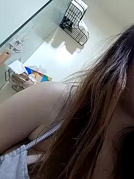 Lovelyanan — Group on StripChat