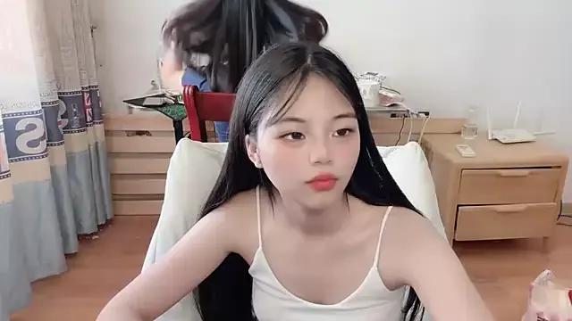 lu206 on StripChat 