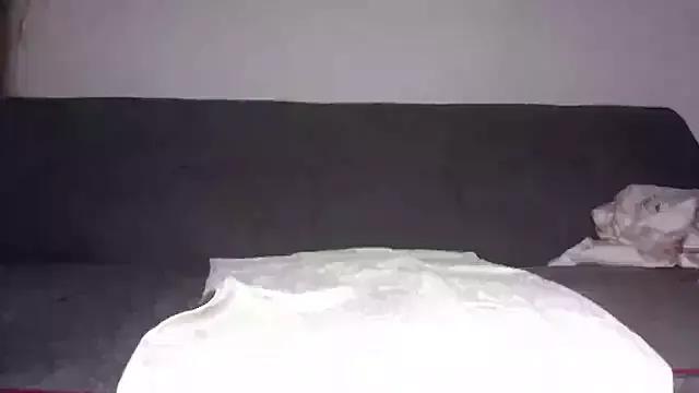 Luccreccia_ on StripChat 