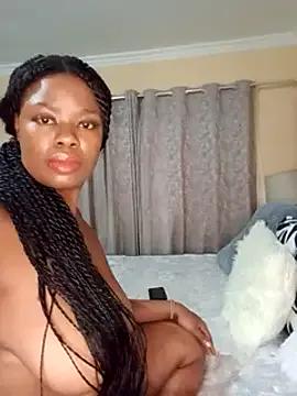 Luciouslips00 on StripChat 