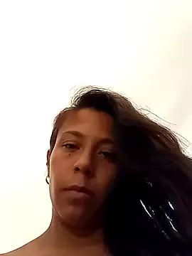 LucyNatural on StripChat 