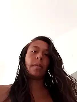 LucyNatural on StripChat 