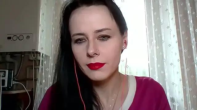 LuminousLady on StripChat 