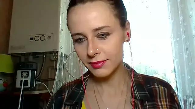 LuminousLady on StripChat 