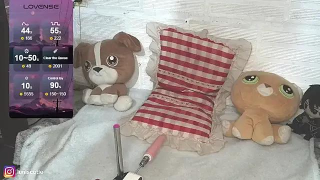 StripChat lunacutie is Freechat lunacutie — I'm on my red days, so... BIG SQUIRT