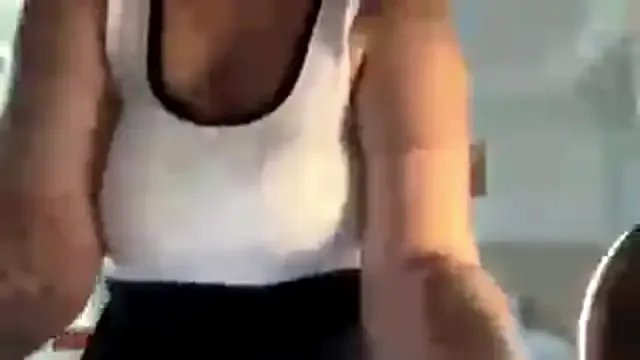 LuxureMia — Show panties 