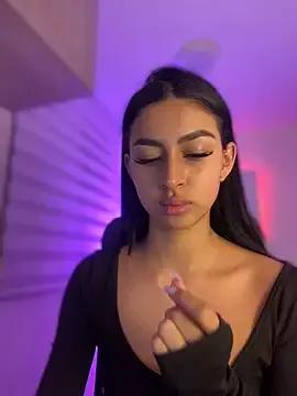 maddy_bronw_ on StripChat 