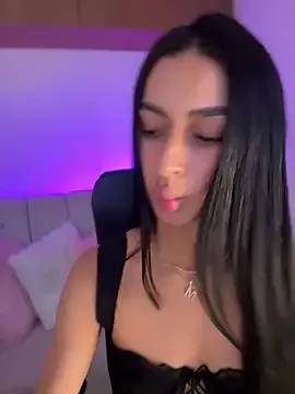 maddy_bronw_ on StripChat 