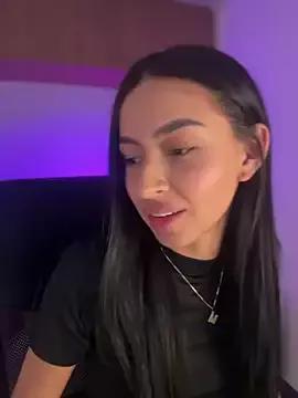 maddy_bronw_ on StripChat 