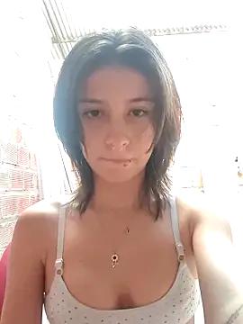 Maiden-Hot — Spit my tits and show ass