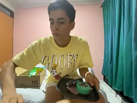 Max_TheHorseDick on StripChat