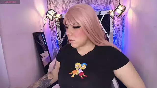 Melissa_Adamsx on StripChat 