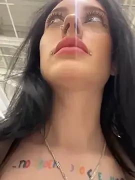 Melissa_crazy on StripChat 