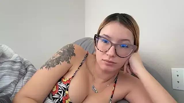 Mermaid-hana on StripChat 
