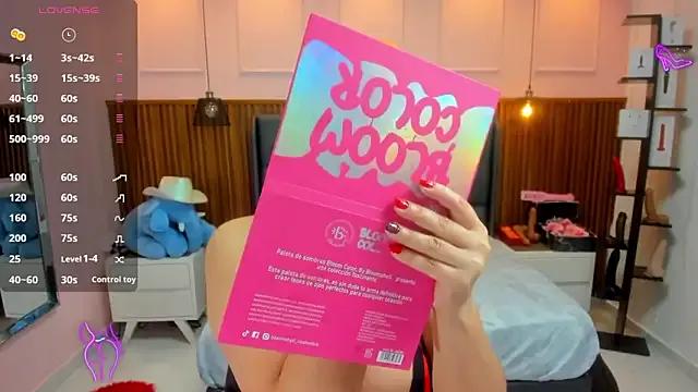 StripChat MEYLAGIA is Freechat MEYLAGIA — control domi x5 minutes