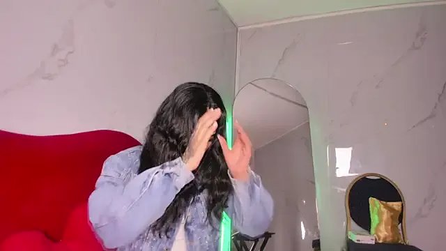 MiaFox_03 — show pussy
