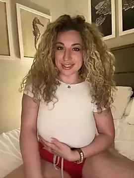 miamellycious on StripChat 