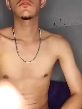 Freechat MicaelRian69 on StripChat