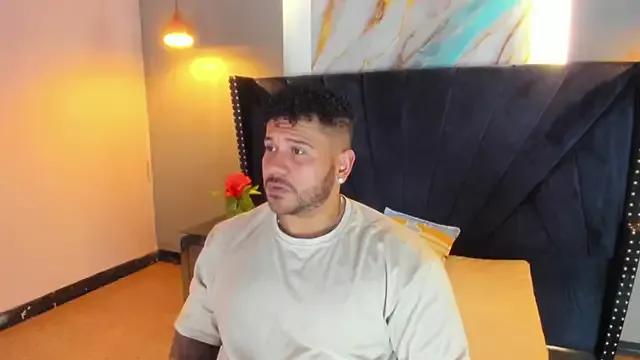 Freechat michael_hill1 on StripChat