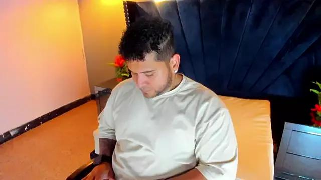 Freechat michael_hill1 on StripChat