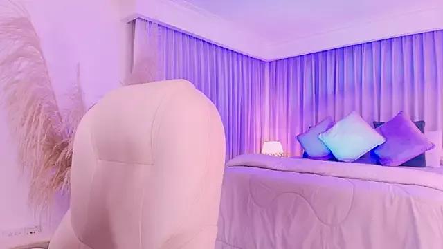 miiaa_evans on StripChat 