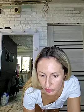 Miss____Mia_ on StripChat