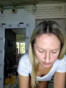 Miss____Mia_ on StripChat