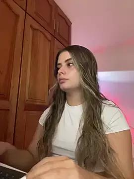 Miss_valeriaa on StripChat 