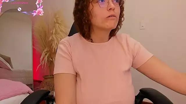 Missbrave1 on StripChat 