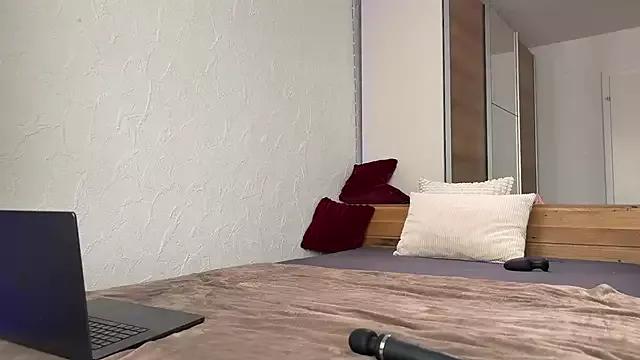 missdaisydiamond777 on StripChat 