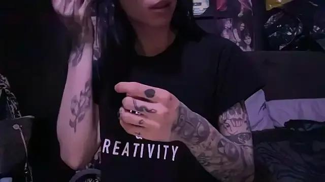 MissMidnightUK on StripChat