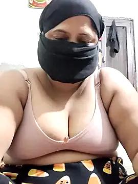 StripChat Mmm143 is Freechat Mmm143 — Full Nude