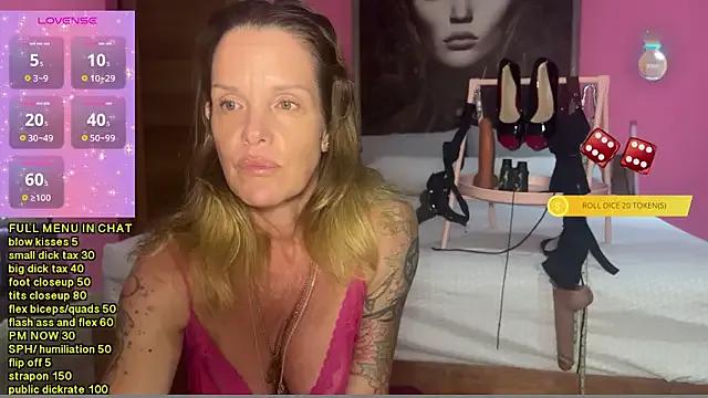 mommyselenafit_'s avatar