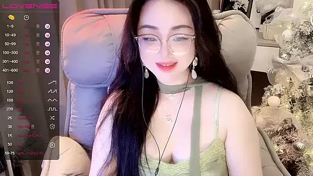 Monica-888 on StripChat 