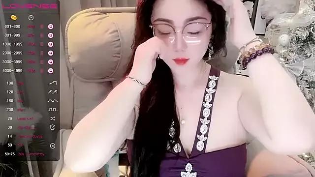 Monica-888 on StripChat 