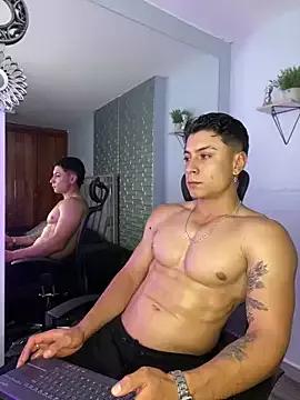 Freechat MR_MUSCLE on StripChat