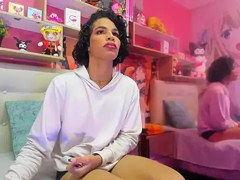 Naomy_Rousee on StripChat 